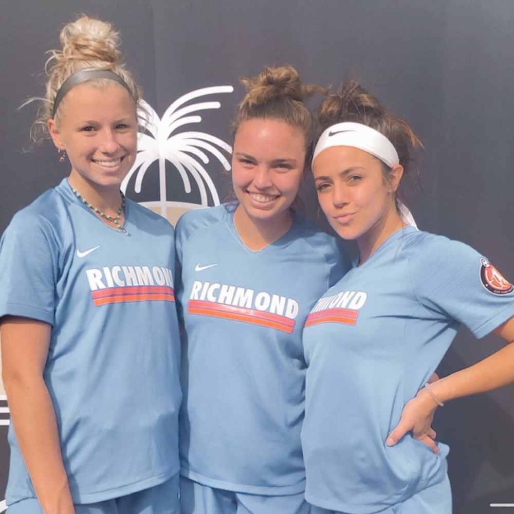 Meet your Posher, Brianna